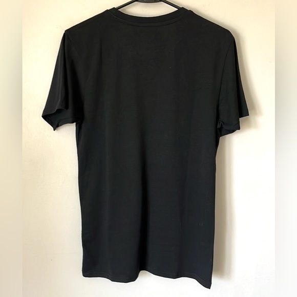 New Aretha Franklin RESPECT Bold Graphic Print Short Sleeve Tee Shirt Size S - Picture 2 of 8